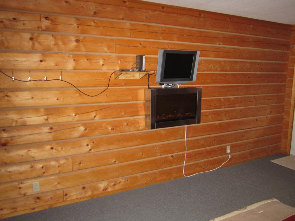 ווייטהורס Spirit Lake Lodge חדר תמונה