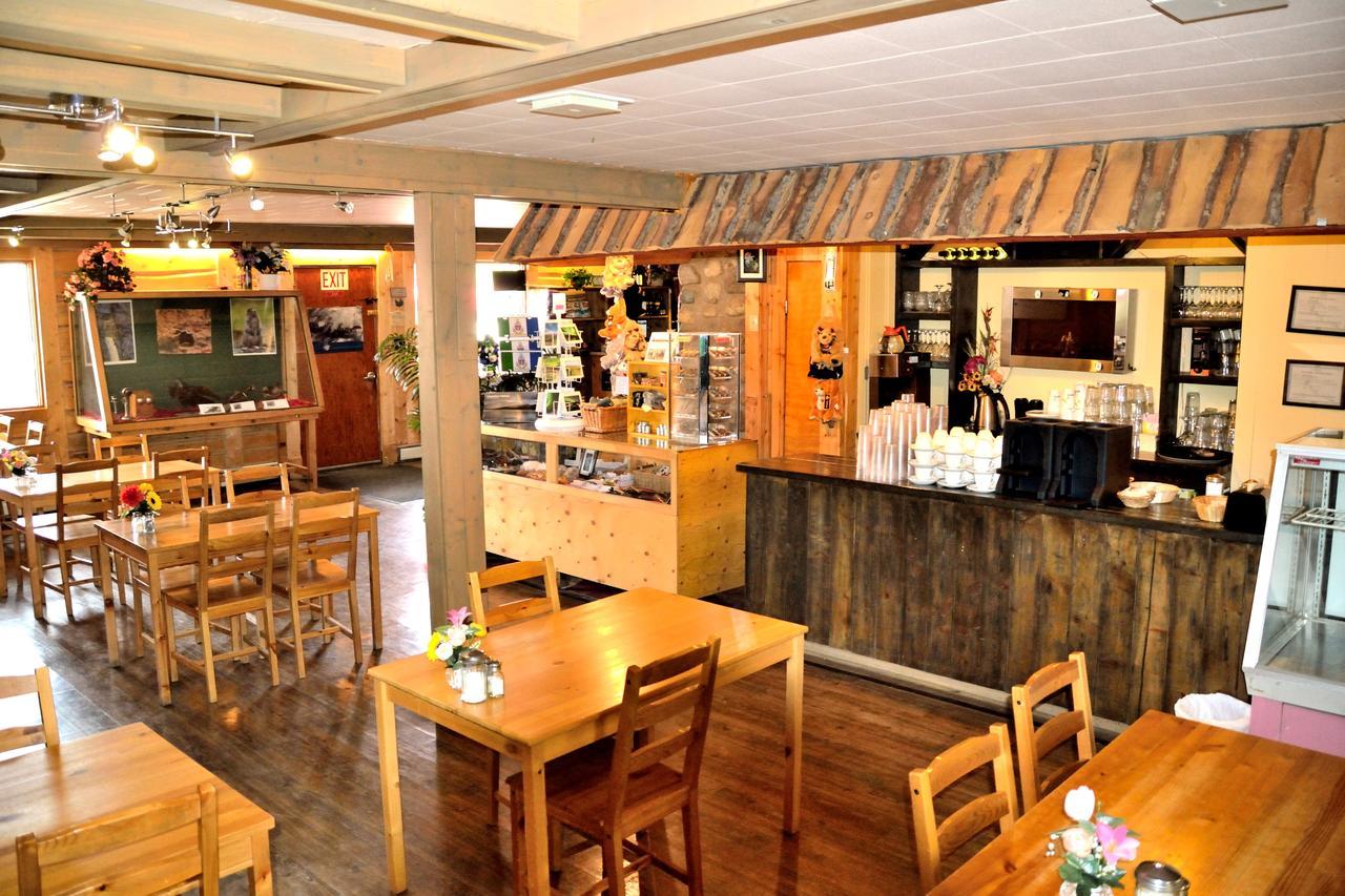 ווייטהורס Spirit Lake Lodge מראה חיצוני תמונה