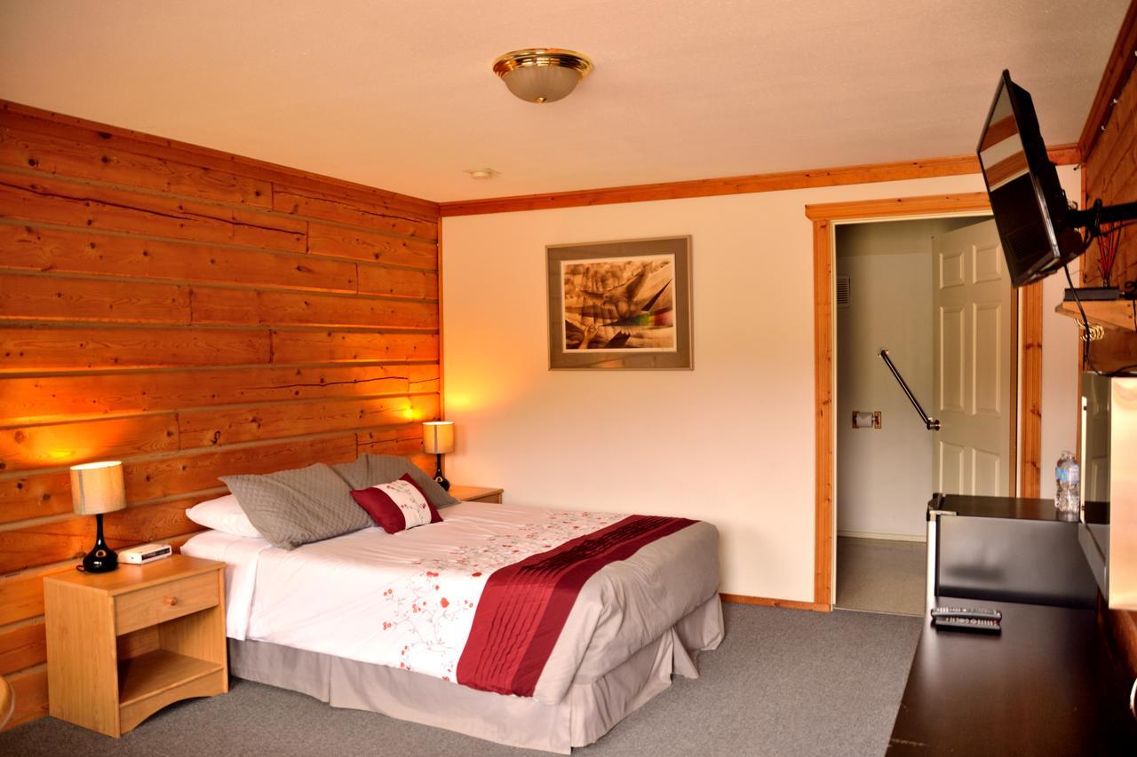 ווייטהורס Spirit Lake Lodge מראה חיצוני תמונה
